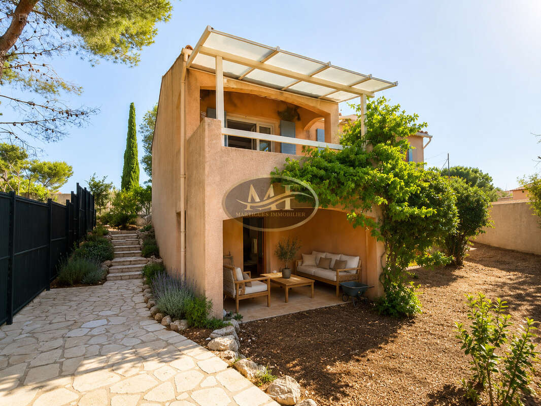 Maison 3 pièces vue mer - sous sol aménageable - Sausset les pins - photo 3