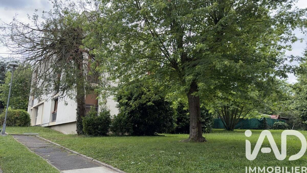 Photo 1 - Appartement à NEUILLY-PLAISANCE