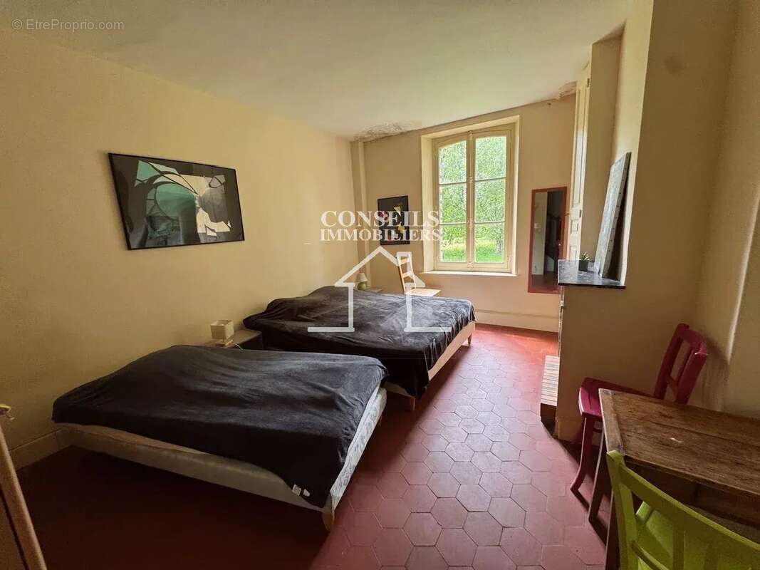 ST JULIEN DU SAULT /VERLIN dans endroit exceptionnel - photo 14