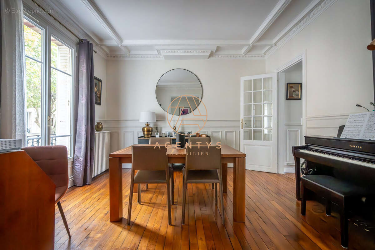 Appartement à LE PERREUX-SUR-MARNE