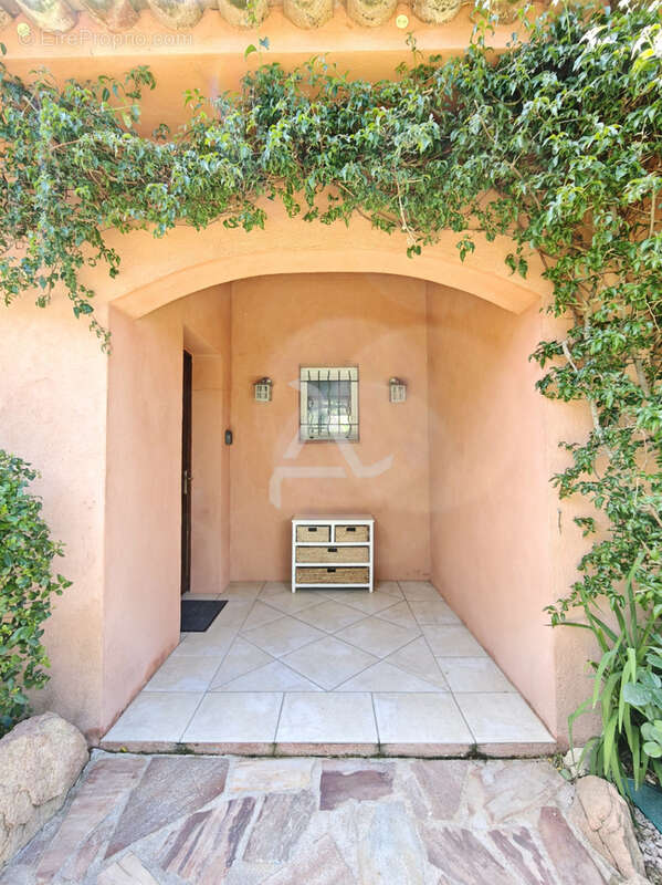 Maison à PORTO-VECCHIO