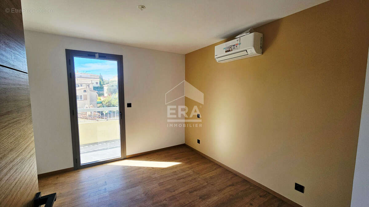 Appartement à VENCE