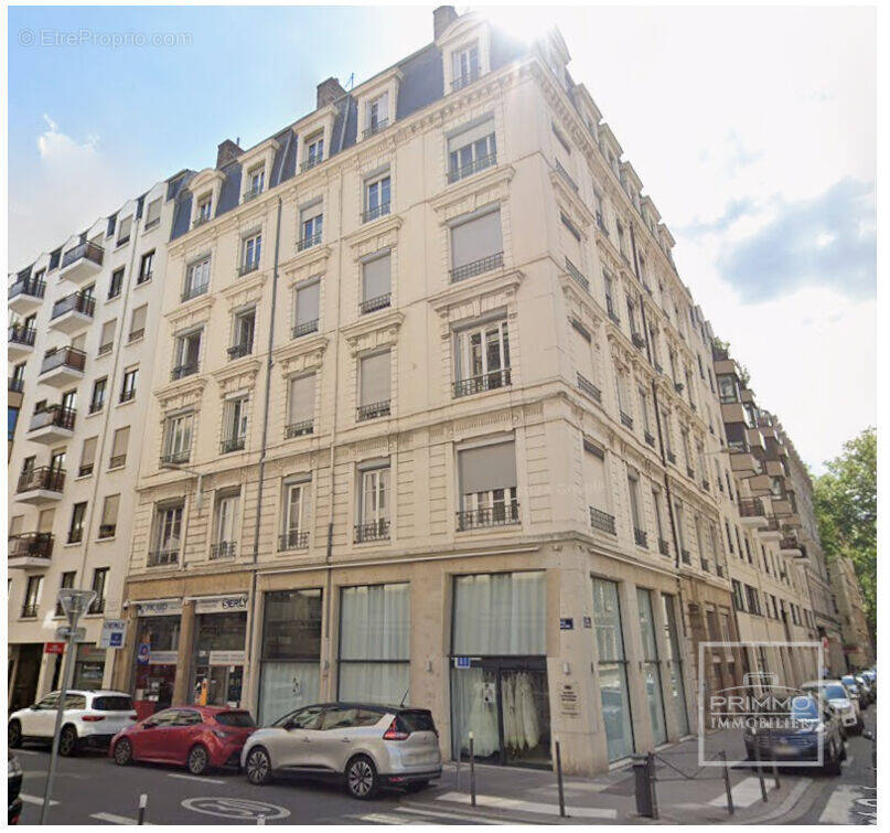Commerce à LYON-6E