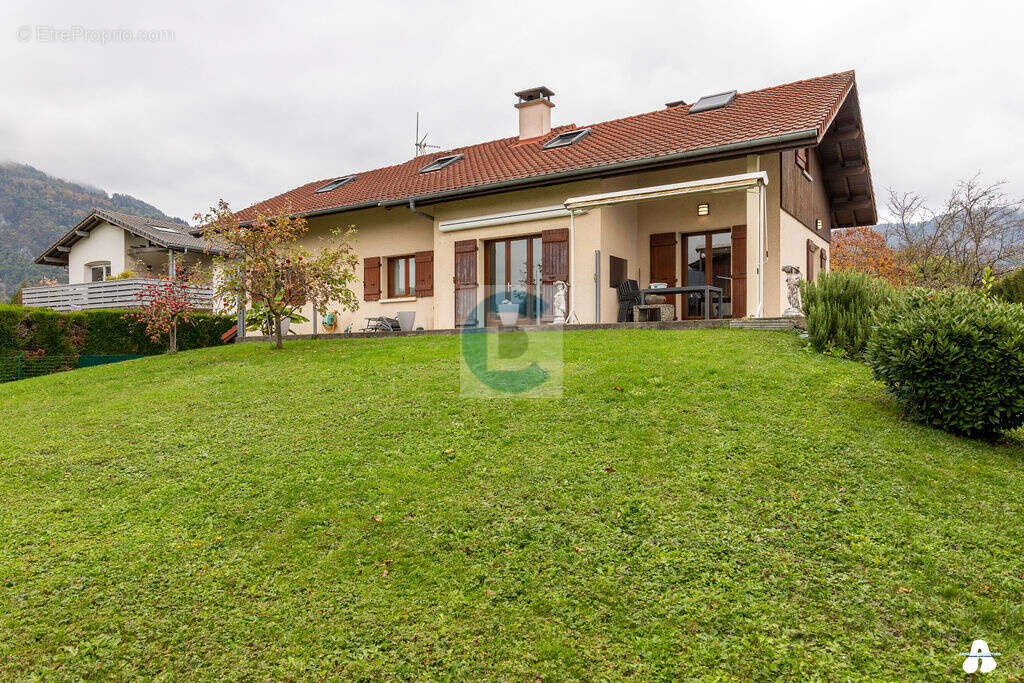 Maison individuelle 200 m2   6 chambres   Terrain 1162 m2   Vue montagnes   Marignier - photo 19