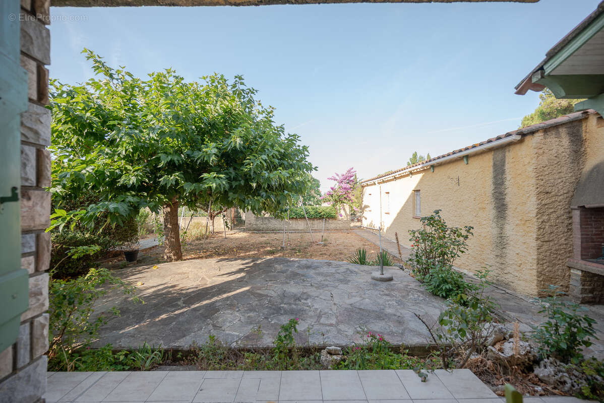 MaisonT5  avec 2 garages sur terrains clos - photo 21