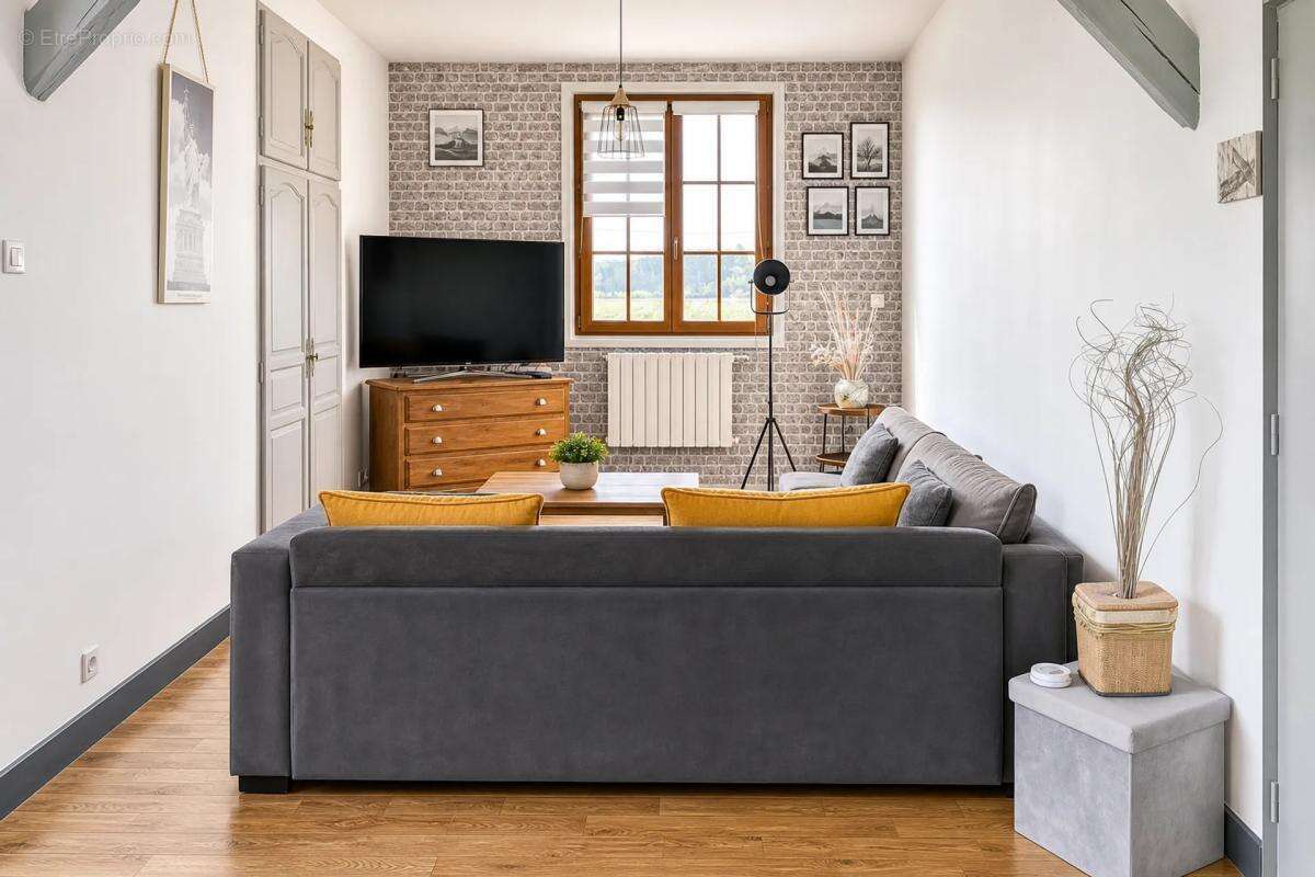 Maison en pierre rénovée avec piscine à Uchizy - photo 20