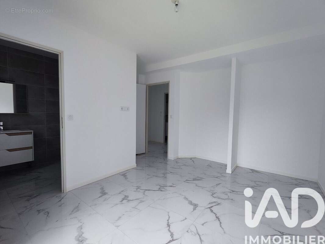 Photo 4 - Maison à SAVIGNE-SUR-LATHAN