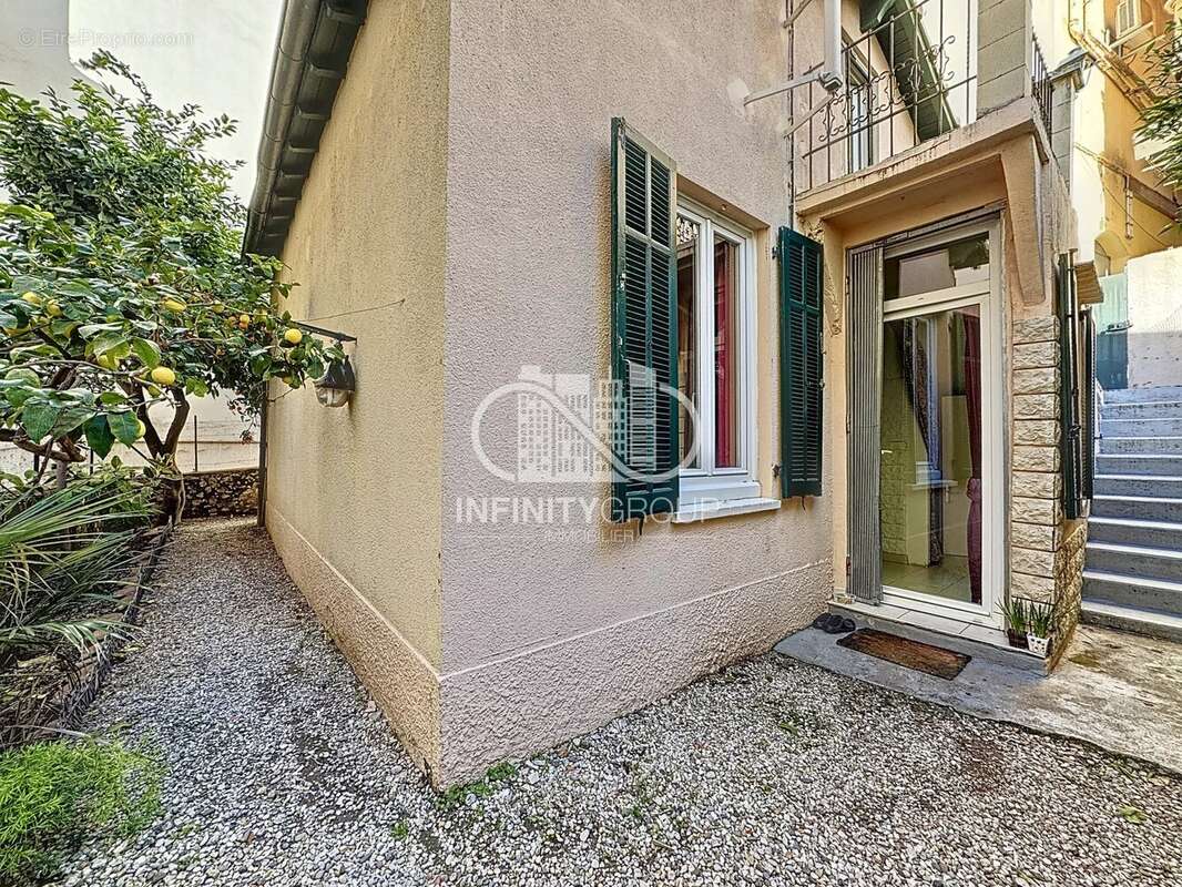 Maison à LE CANNET