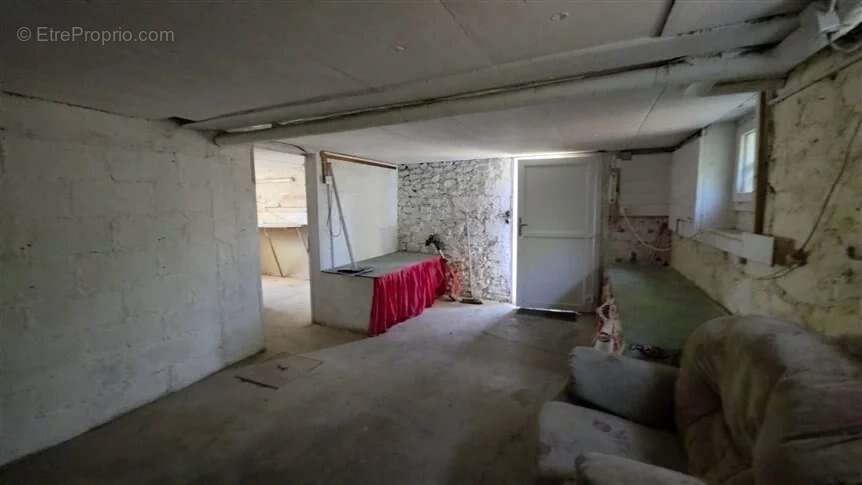 À vendre : maison de village, Bussière-Poitevine - 87 - photo 18