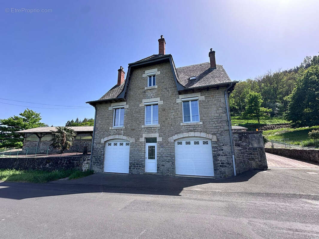 Maison à ESPALION