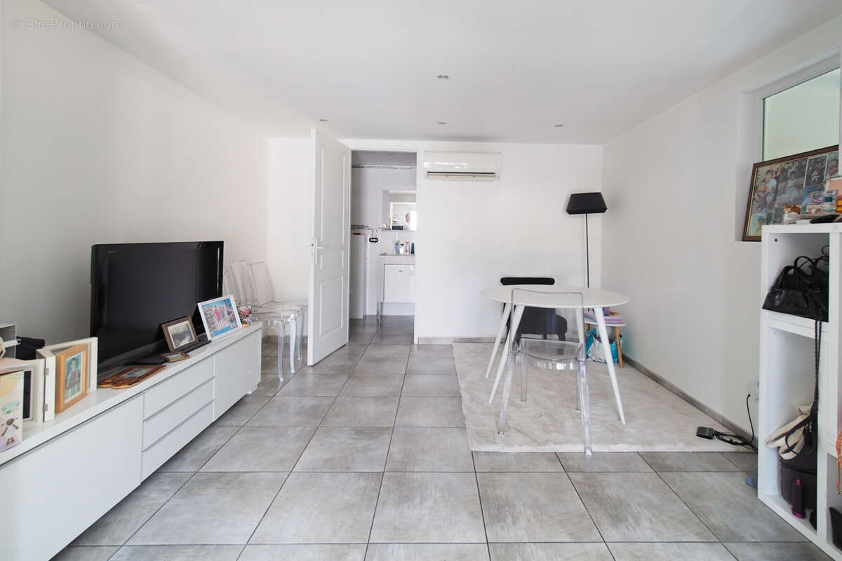 Maison à SEPTEMES-LES-VALLONS