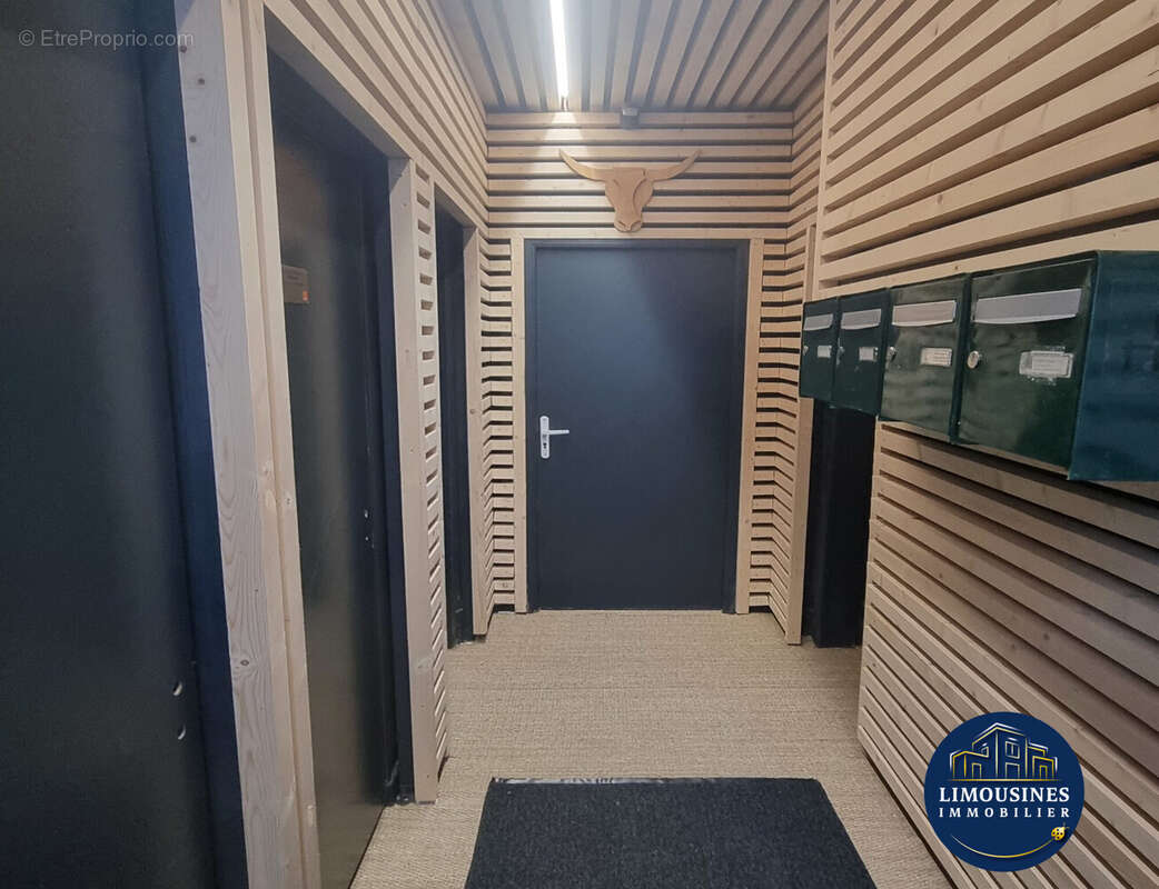 Appartement à ARPAJON-SUR-CERE
