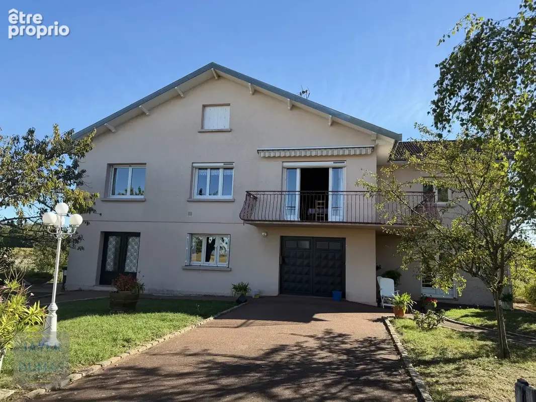 Maison à BEY