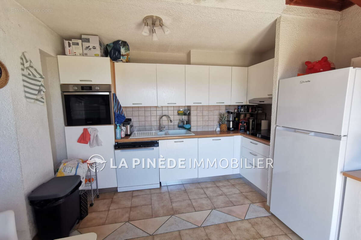 Appartement 46 m² à Antibes  - photo 4