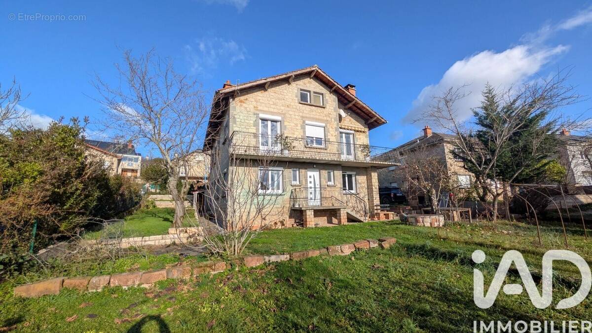 Photo 1 - Maison à ONET-LE-CHATEAU