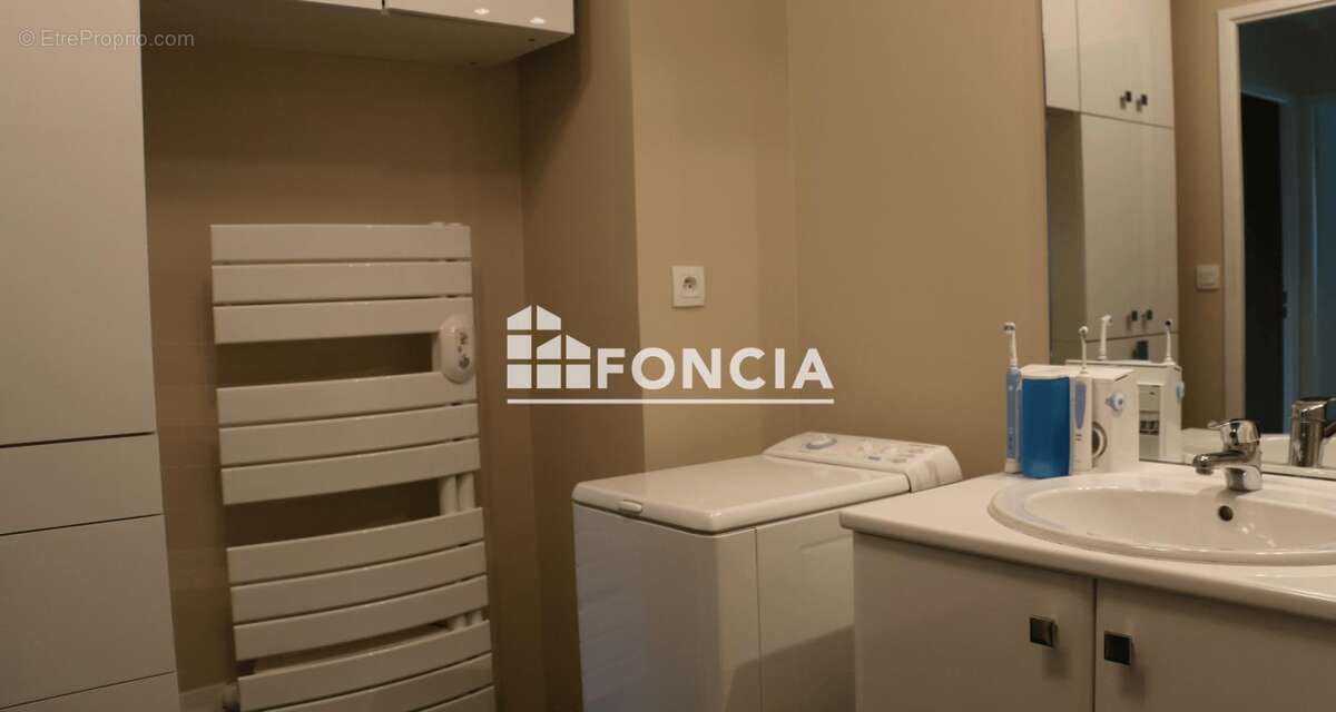 Appartement à VIGNEUX-SUR-SEINE