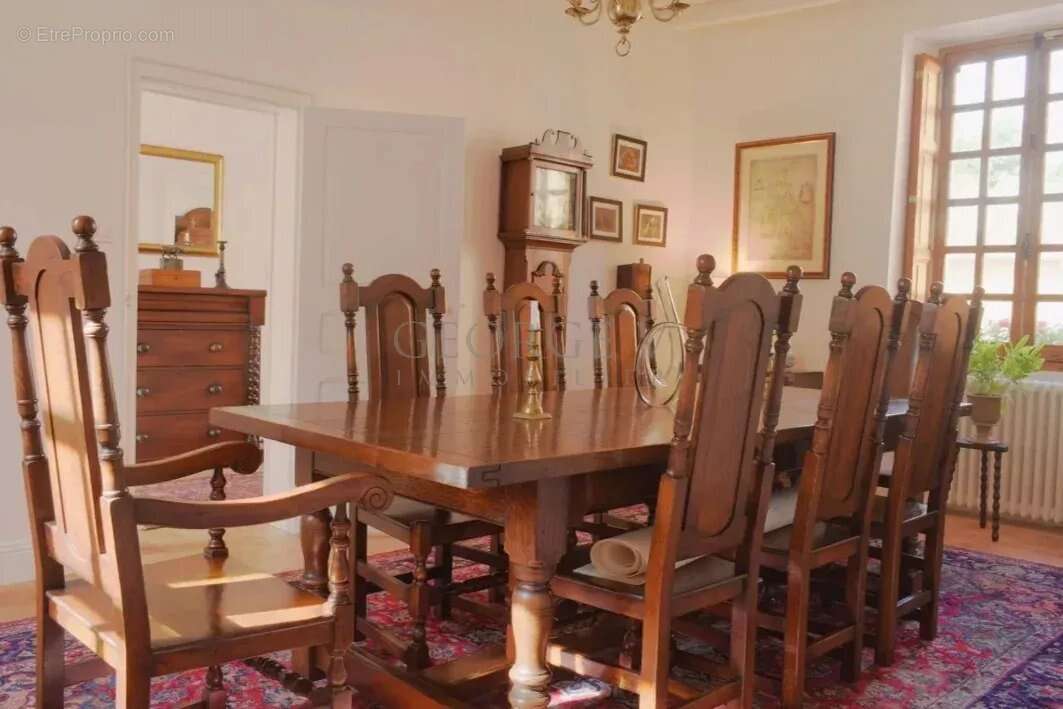Appartement à SAINT-OUEN-EN-CHAMPAGNE