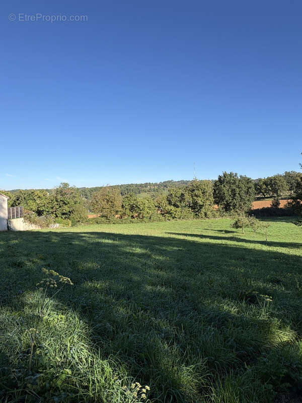 Terrain à COUX-ET-BIGAROQUE