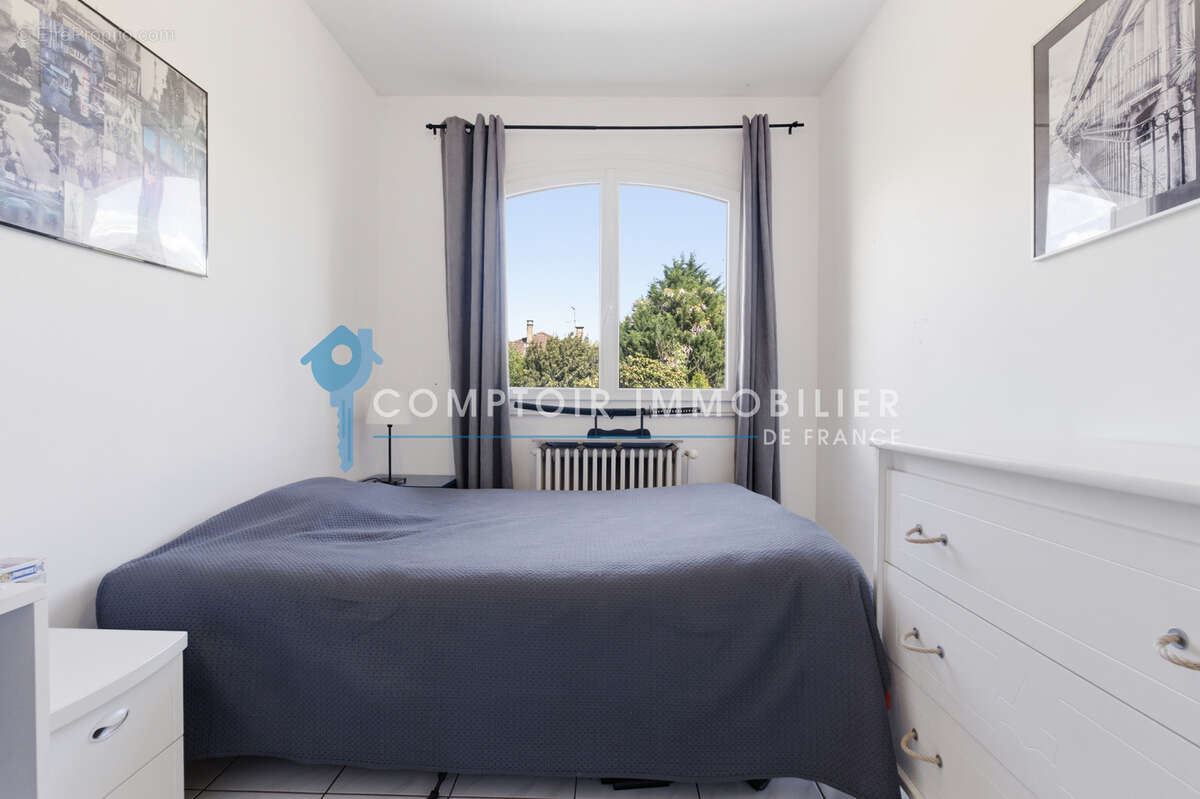 Propriete / maison a vendre sur meylan - 38240 - agence immobiliere - immobilier - 38 - photo 9