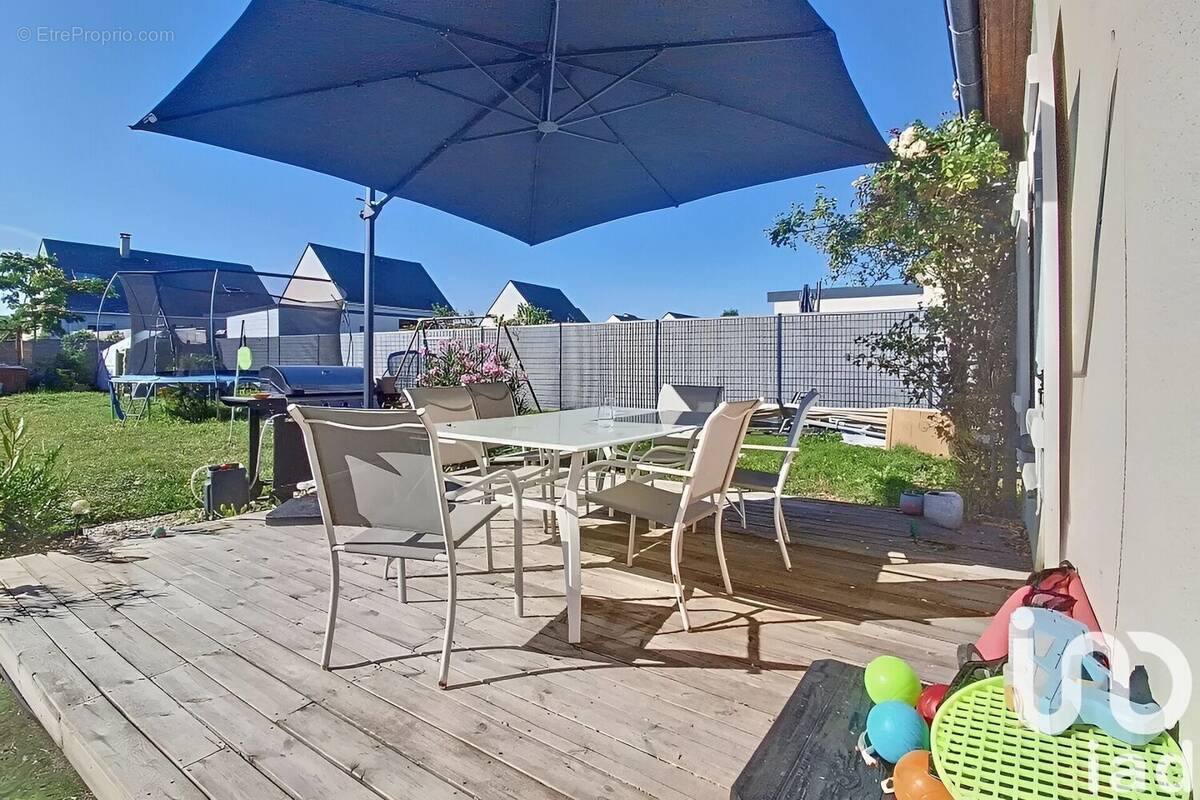 Photo 1 - Maison à LUYNES