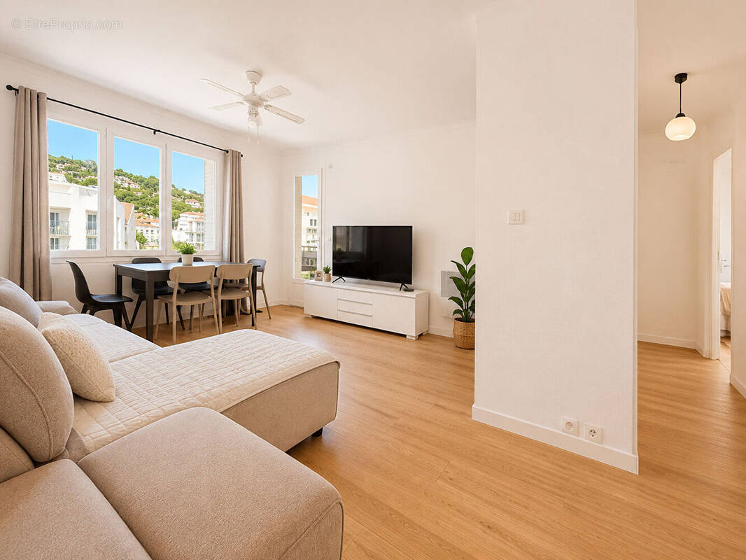 Appartement à SAINT-MANDRIER-SUR-MER