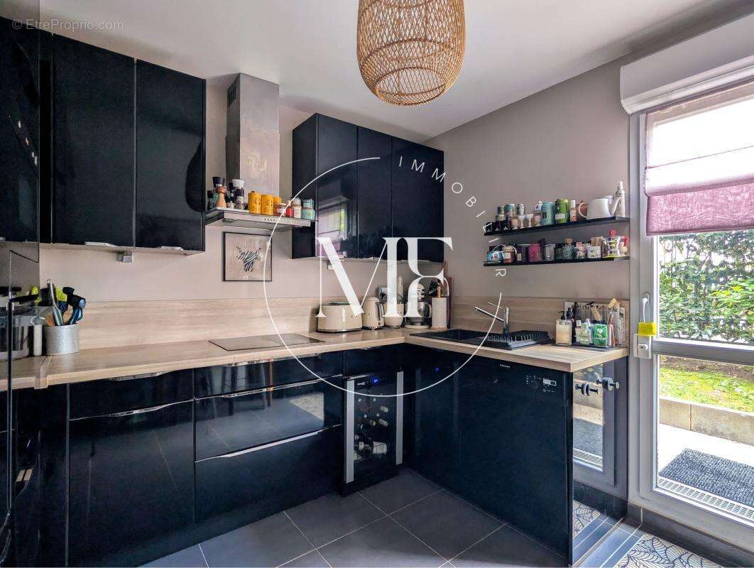 Appartement à NANTERRE
