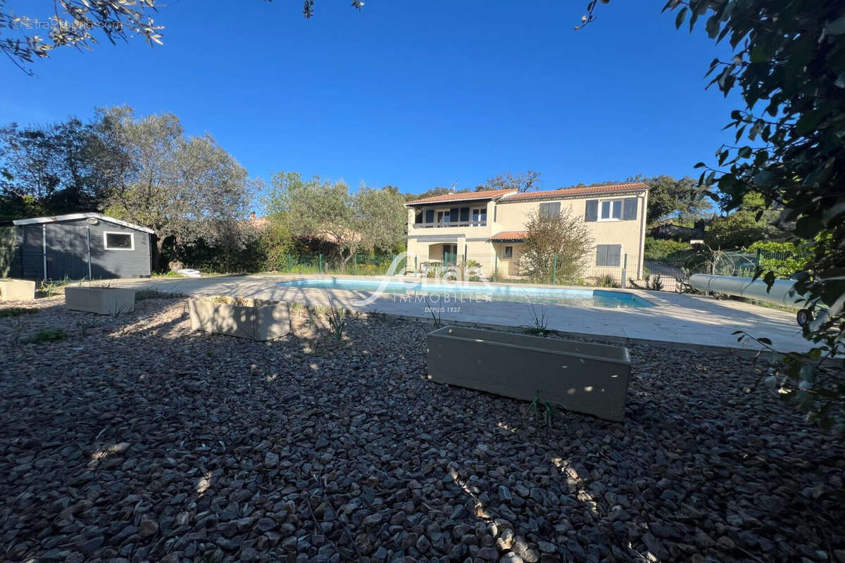 Maison à DRAGUIGNAN