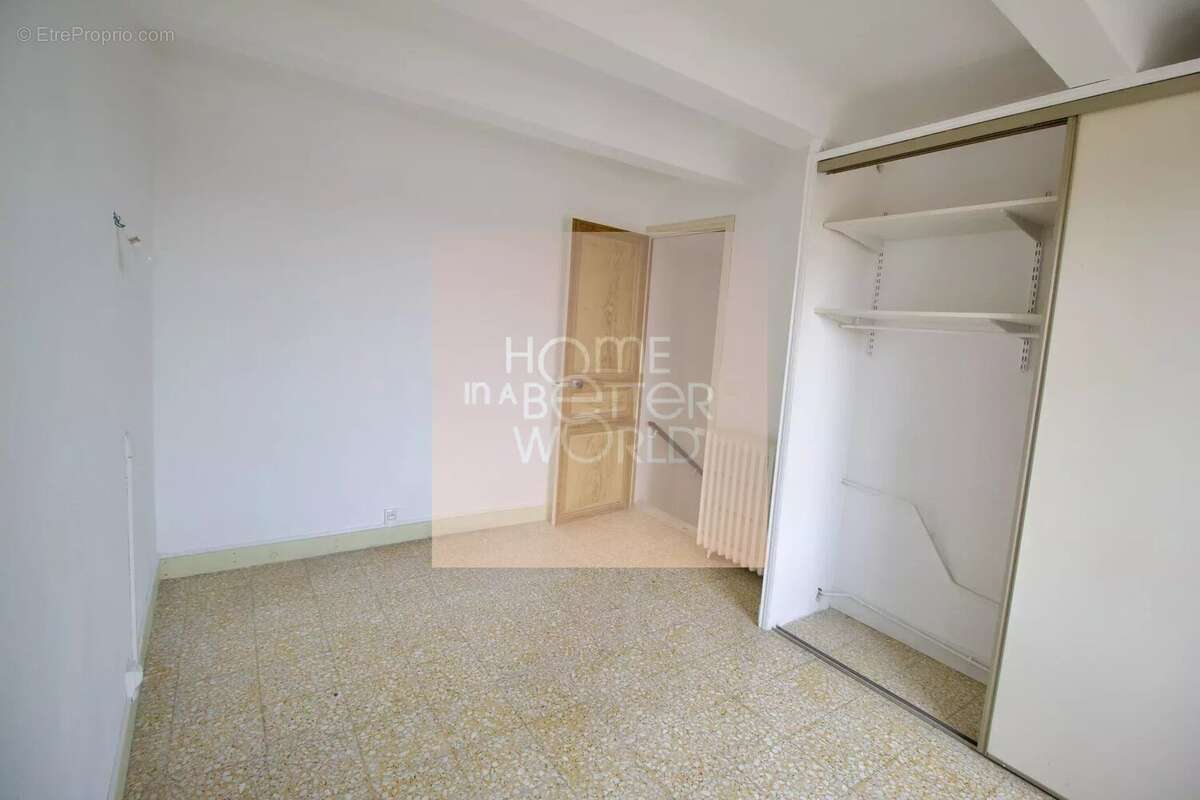 Appartement à TOUDON