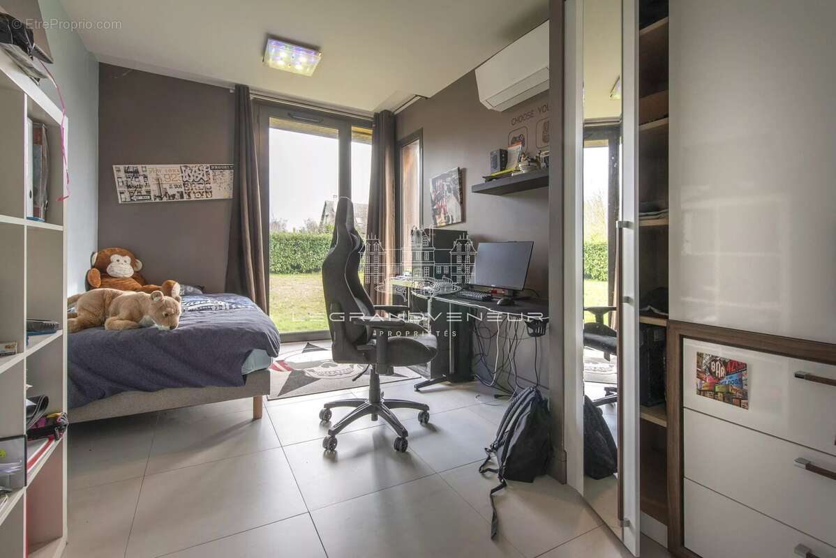 Maison à FONTAINEBLEAU