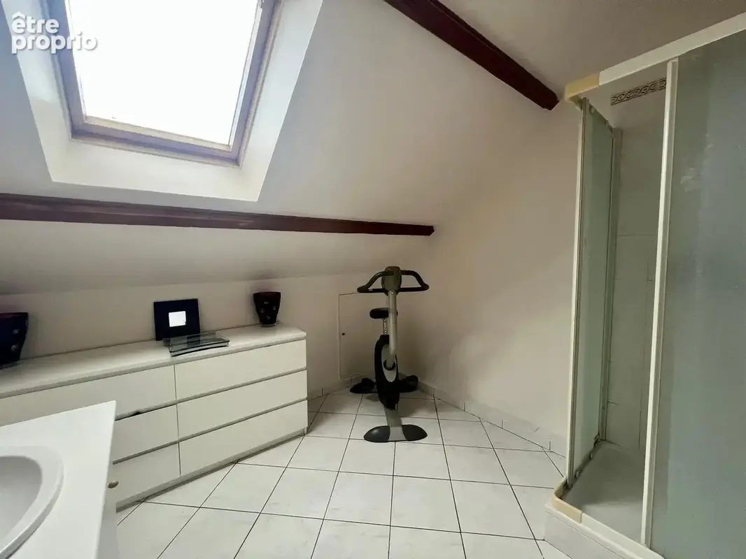 Grand pavillon familial / 10 min gare / 1100m2 terrain - photo 12