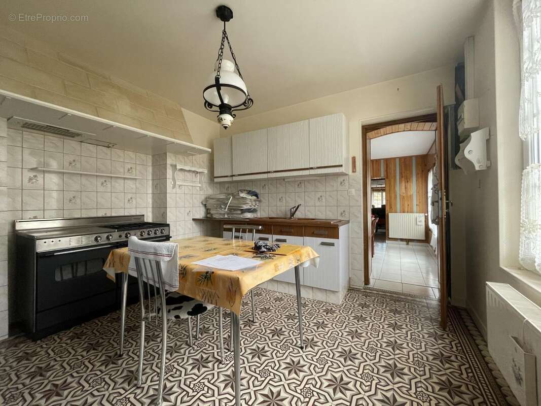 Maison à CHANGE