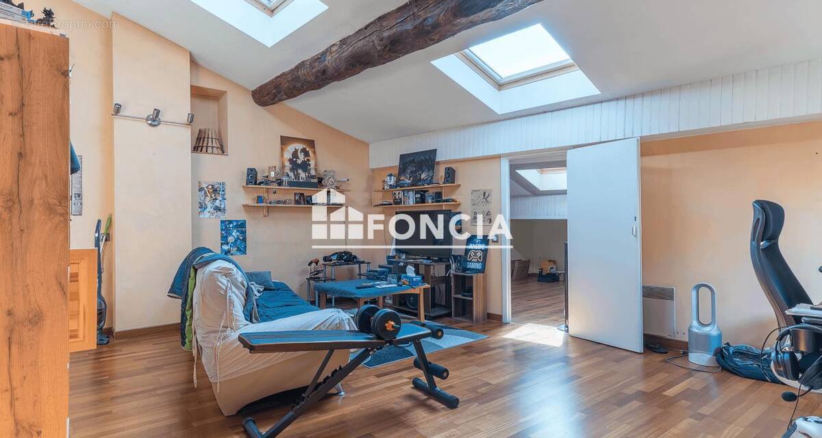 Appartement à ROMANS-SUR-ISERE