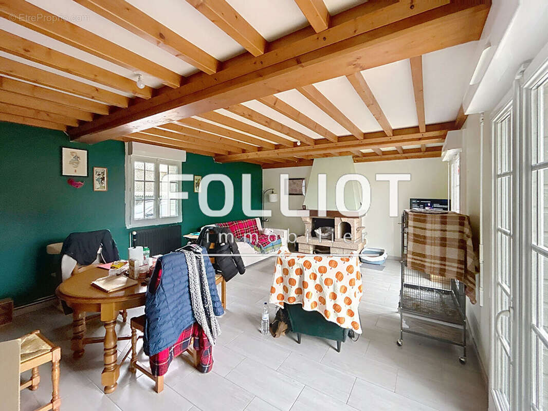 Maison à SAINT-SEVER-CALVADOS