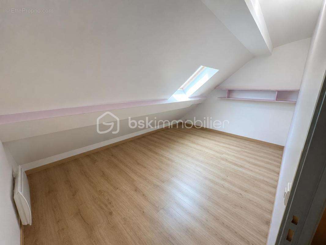 Maison 100m2 3 chambres - photo 7