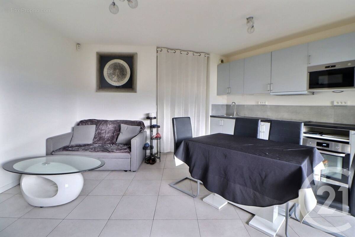 Appartement à AULNAY-SOUS-BOIS