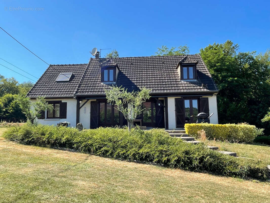 Maison 148 m² à Jouy-Sur-Morin  - photo 2