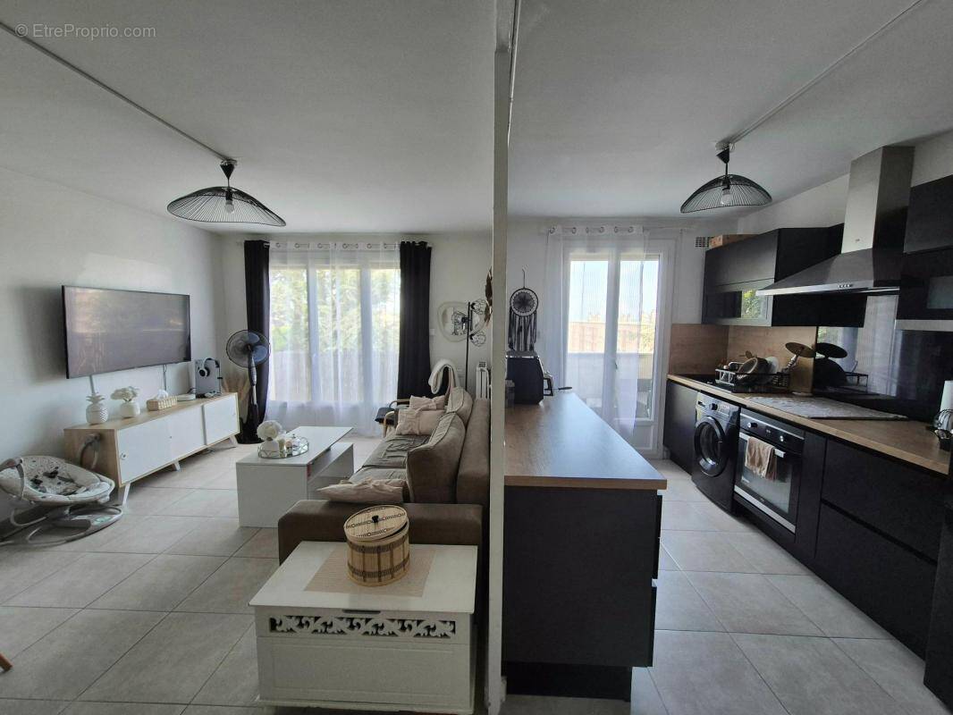 Appartement à SAINT-ETIENNE