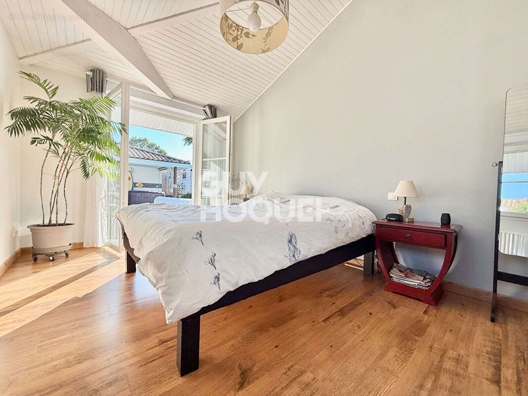 Maison à GUJAN-MESTRAS