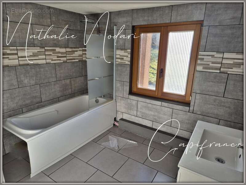 Maison à FRESSE-SUR-MOSELLE