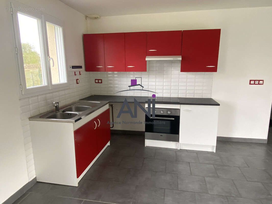 Maison à AUZOUVILLE-SUR-SAANE