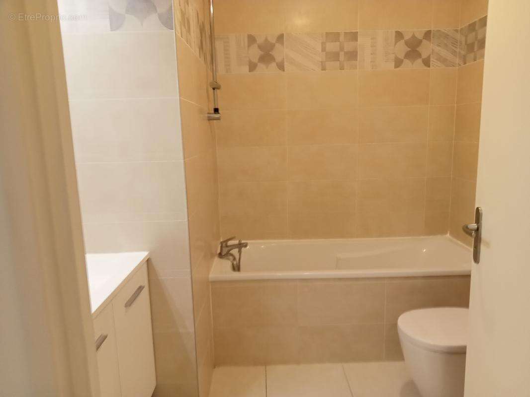 Maison à SAINT-JEAN-DE-NIOST