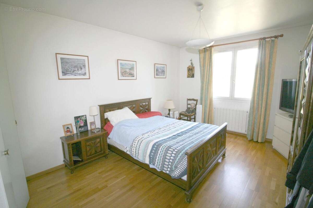 Maison 203 m² à Dole  - photo 7