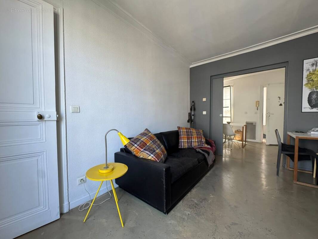 Appartement à PARIS-4E