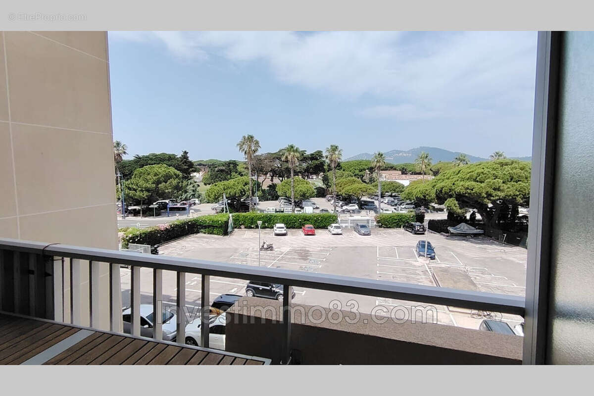 Appartement à HYERES