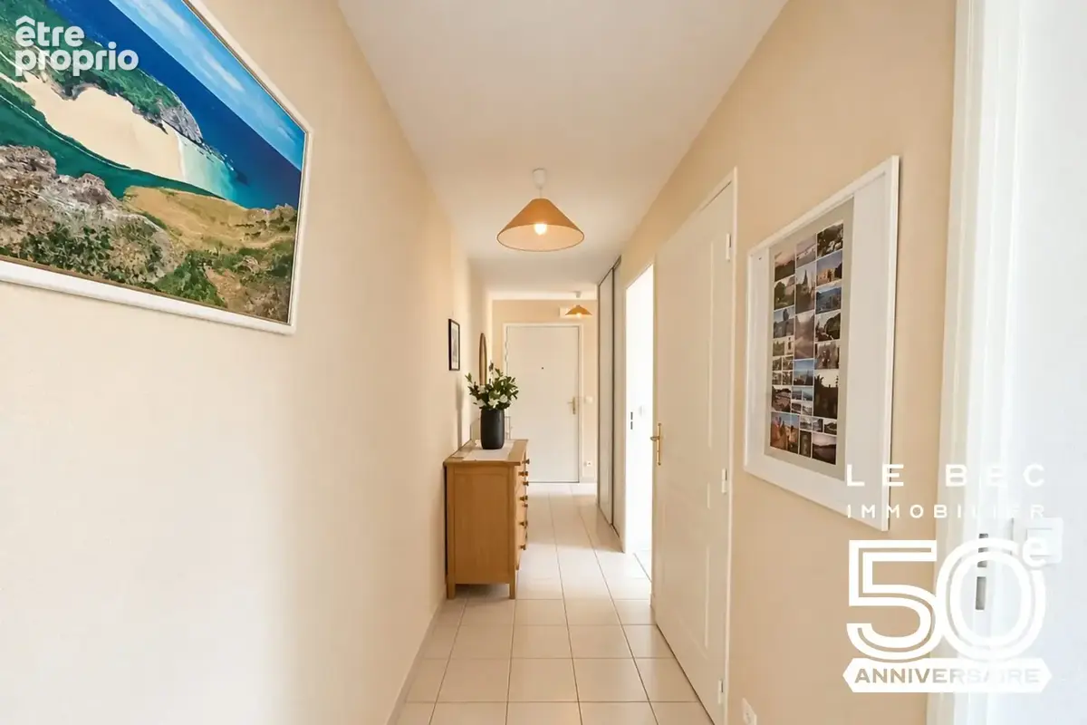 Appartement 4 pièces 87 m² à vendre à Vannes (56000) - photo 7