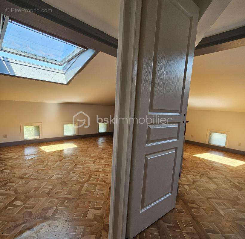 Maison de ville en pierre calme et lumineuse - photo 15