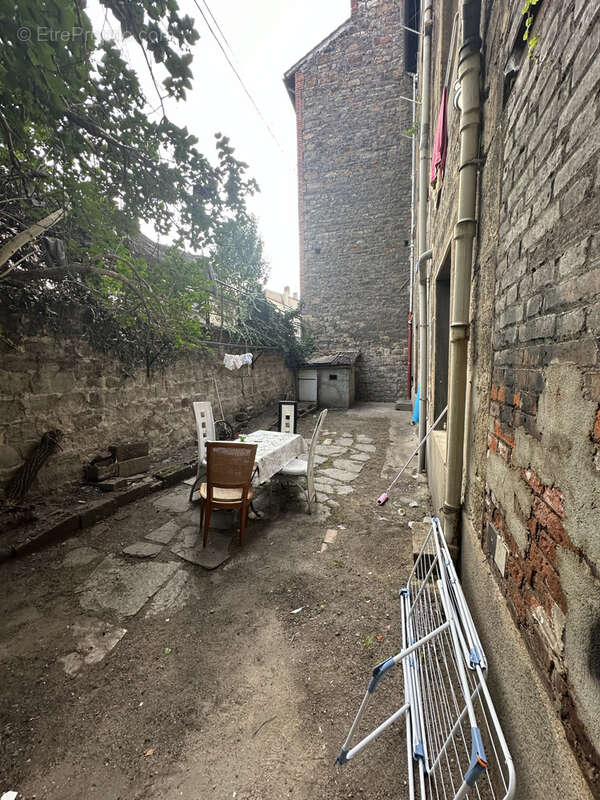 Appartement à SAINT-ETIENNE