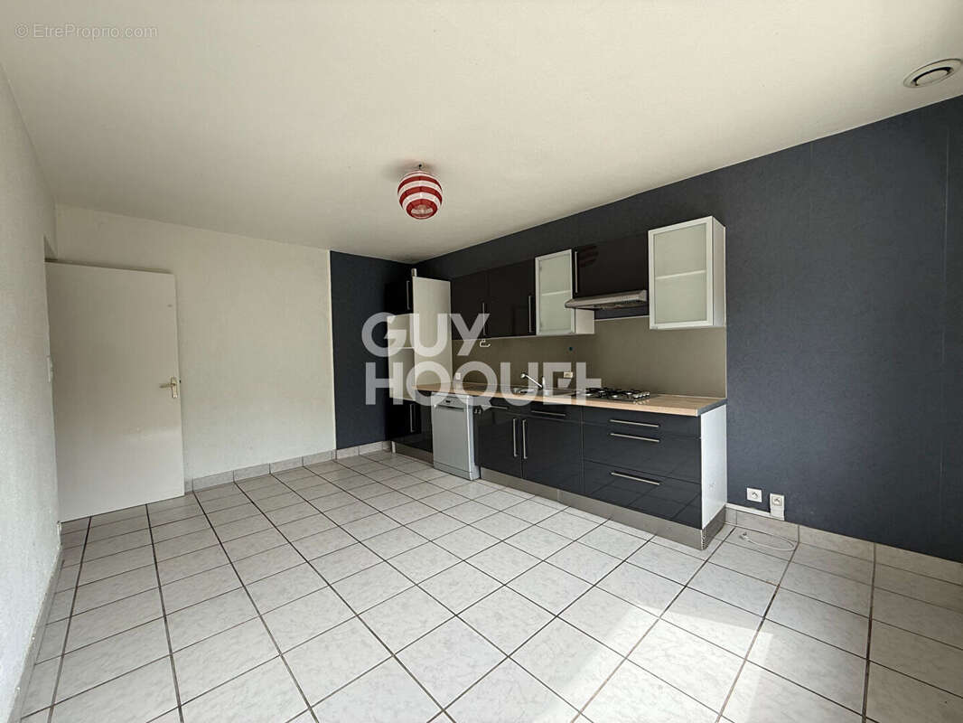 Appartement Echalas 4 pièce(s) 94 m2 - photo 2