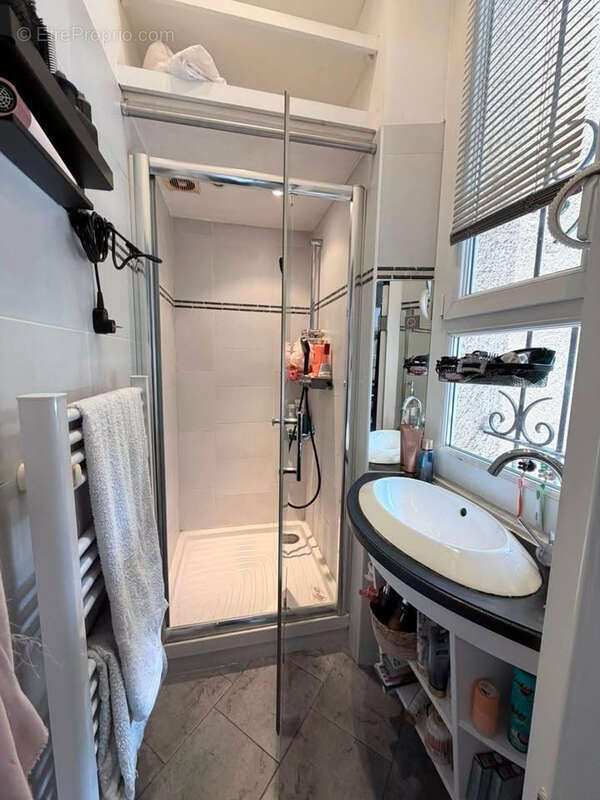 Studio rénové avec extérieur   Cannes Vallombrosa - photo 7