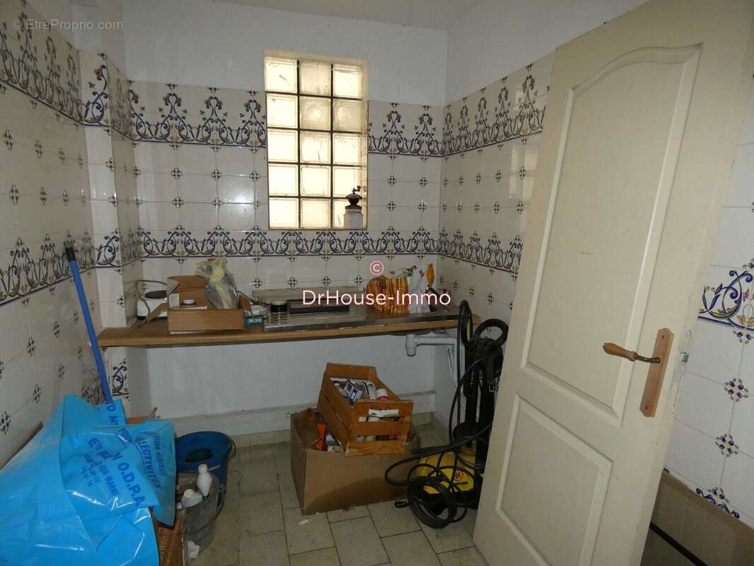 Commerce 43 m² à Perpignan  - photo 16